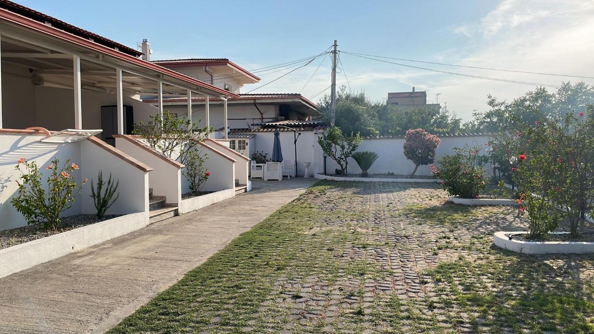 Вилла Residenza San Michele Тропея Экстерьер фото